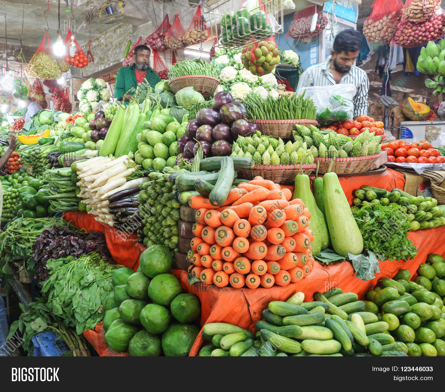 October Winner: Fresh produce and spices